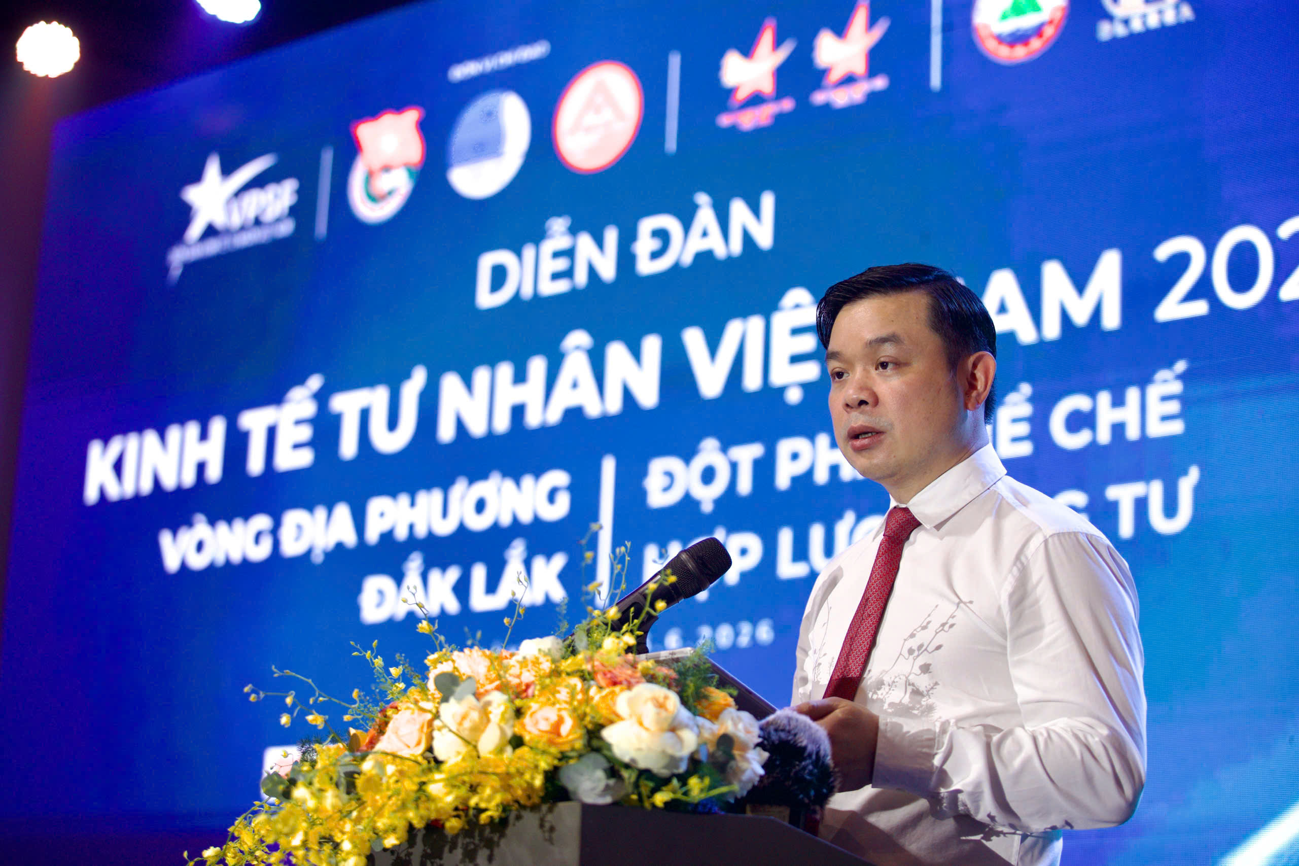 Phát biểu chào mừng tại Diễn đàn, đồng chí Đỗ Hữu Huy, Chủ tịch UBND tỉnh Đắk Lắk