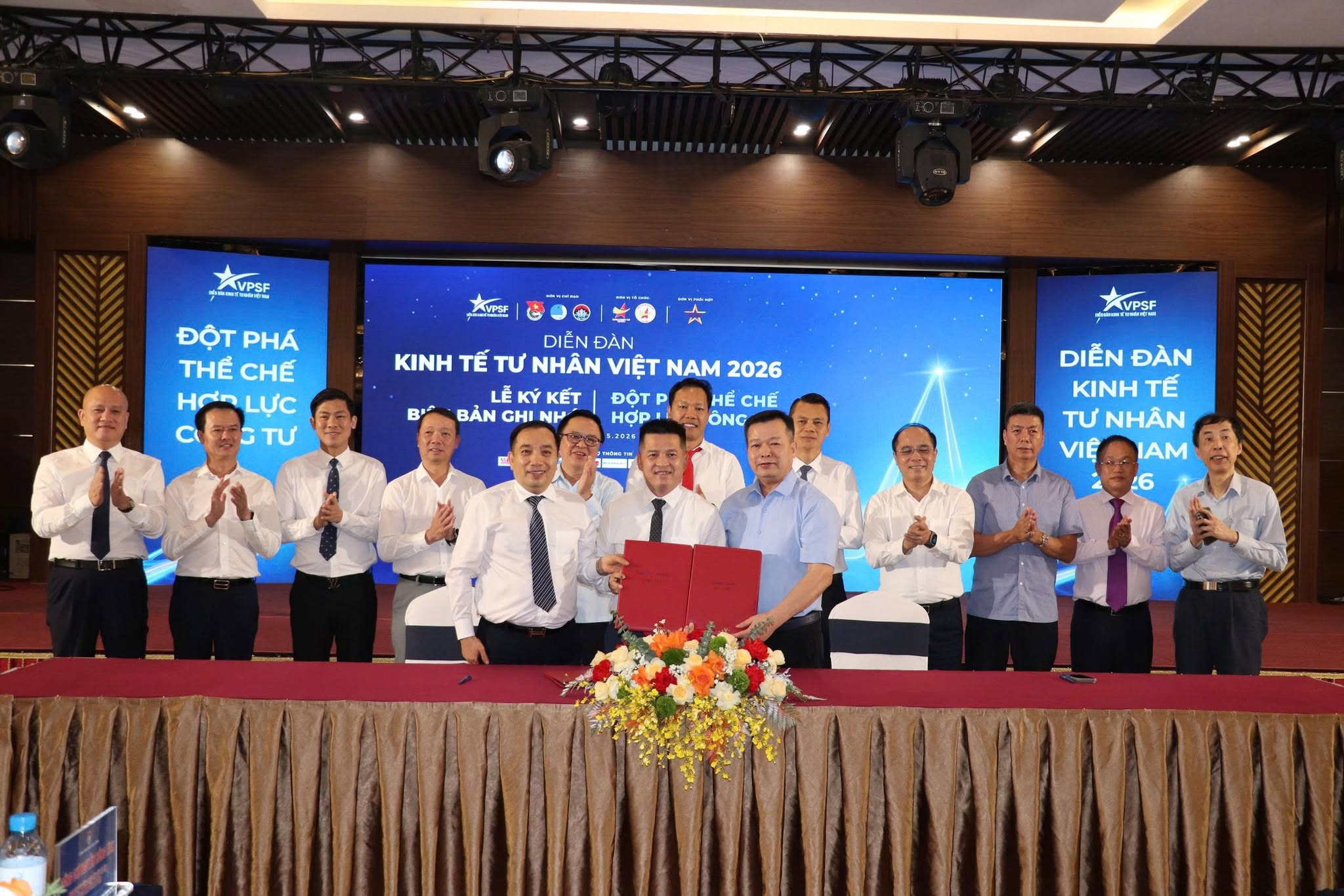 HỘI DOANH NHÂN TRẺ VIỆT NAM PHỐI HỢP TỔ CHỨC DIỄN ĐÀN PHÁT TRIỂN KINH TẾ TƯ NHÂN TỈNH HÀ TĨNH 2026 img